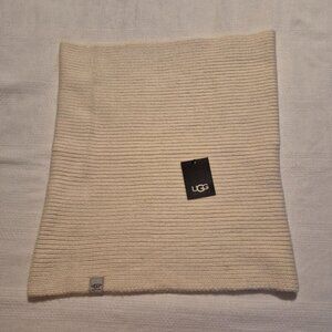 UGG Australia Nyla Textured Cream Knit Snood Infinity Scarf Wool Blend
